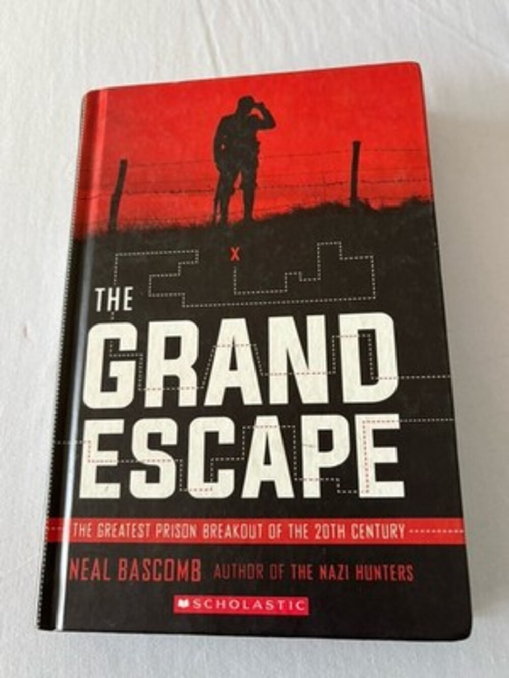 The Grand Escape Neal Bascomb 2018 1st Printing HC DJ WWII Prison Break